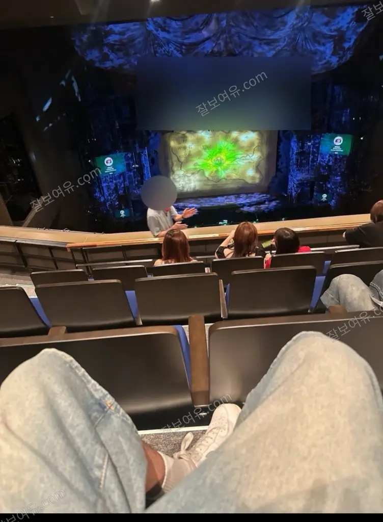 블루스퀘어 우리은행홀 3층 4열 19번 시야 사진
