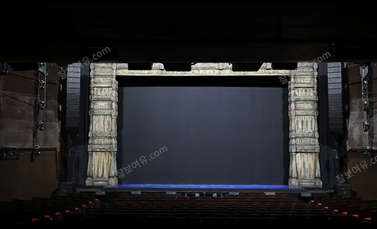 샤롯데씨어터 1층 B구역 20열 22번 시야 사진