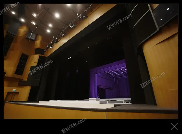 예술의전당 CJ 토월극장 1층 C구역 2열 9번 시야 사진