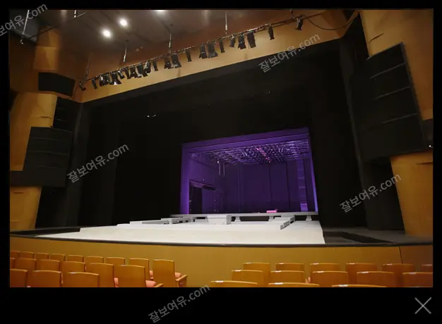 예술의전당 CJ 토월극장 1층 C구역 6열 2번 시야 사진