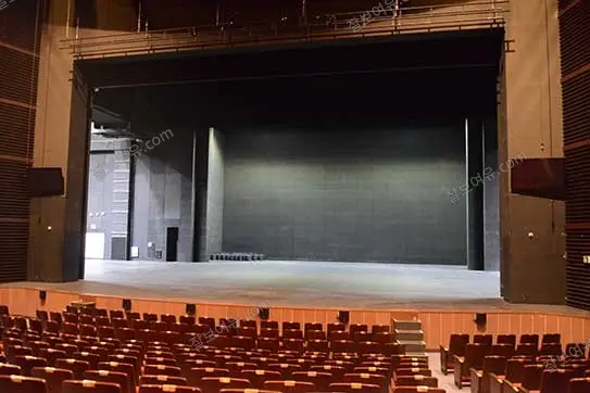 올림픽공원 우리금융아트홀 1층 B구역 14열 32번 시야 사진
