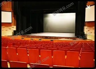 성남아트센터 오페라하우스 1층 C구역 20열 40번 시야 사진