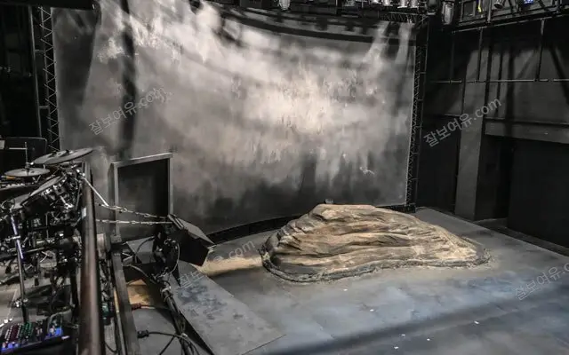 세종문화회관 S씨어터 2층 L구역 4열 4번 시야 사진